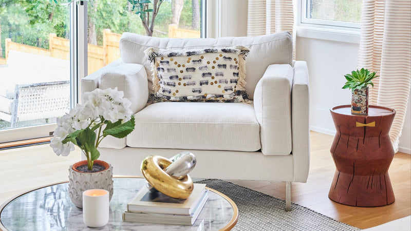 Caption: Shown in Shepard Pearl | Lifestyle