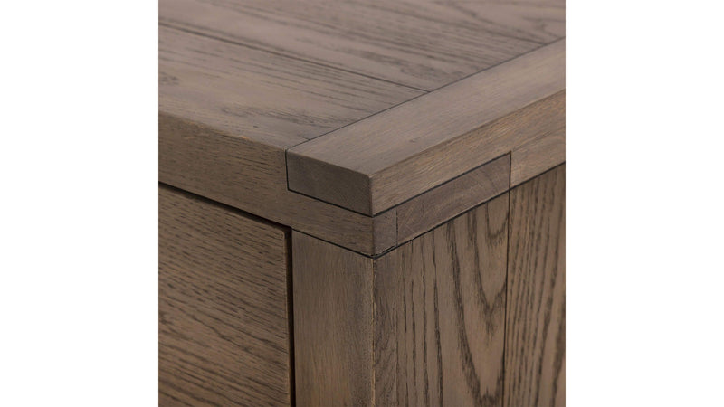 Vanowen Dresser